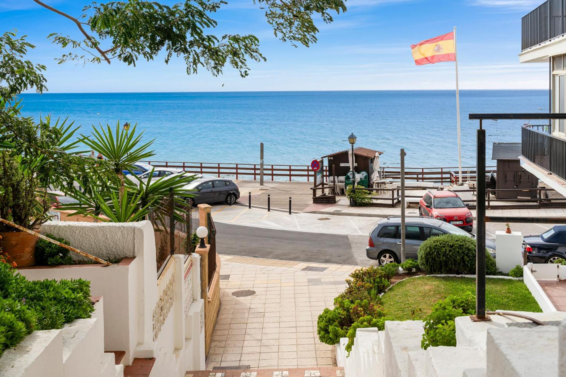 Beachfront Calahonda Apartment By Costarentals - Ref 89 Sitio de Calahonda Eksteriør billede