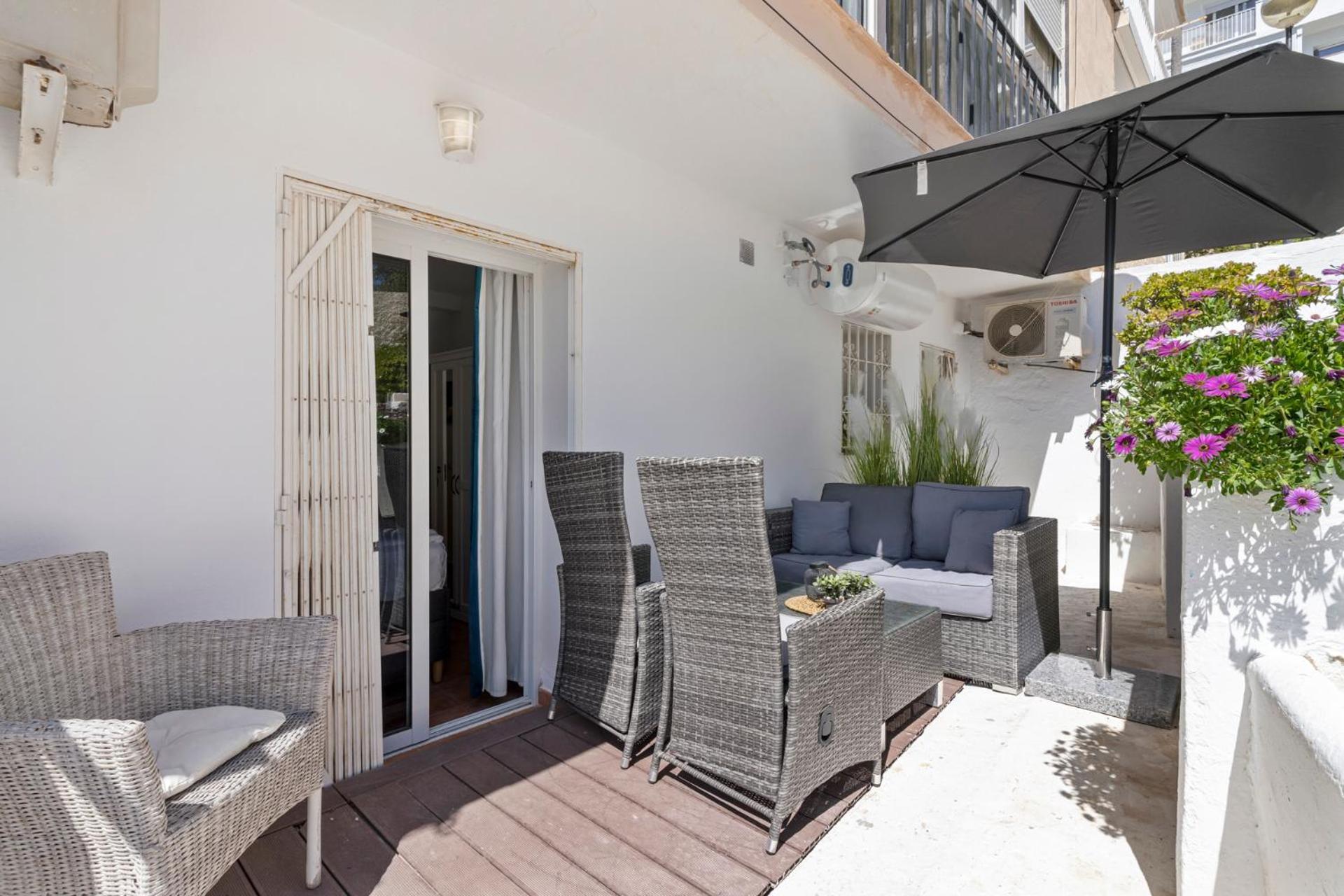 Beachfront Calahonda Apartment By Costarentals - Ref 89 Sitio de Calahonda Eksteriør billede